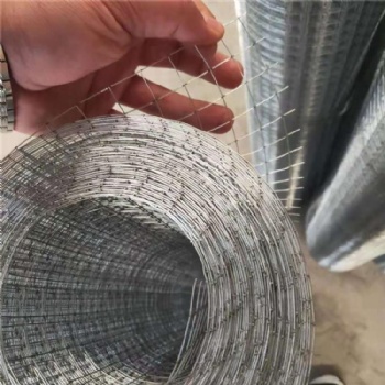 Stainless steel welded wire mesh coil
